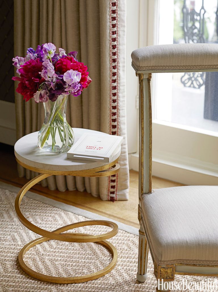 Small Accent Table Ideas - Best Small Tables for Living Rooms