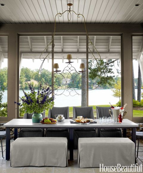 screened dining porch