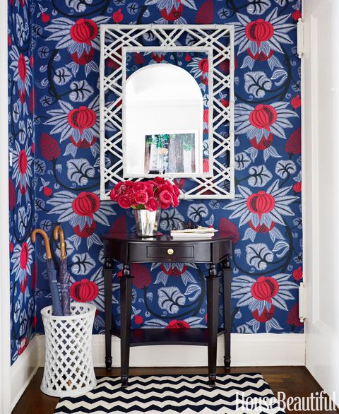 patterned wallpaper entry