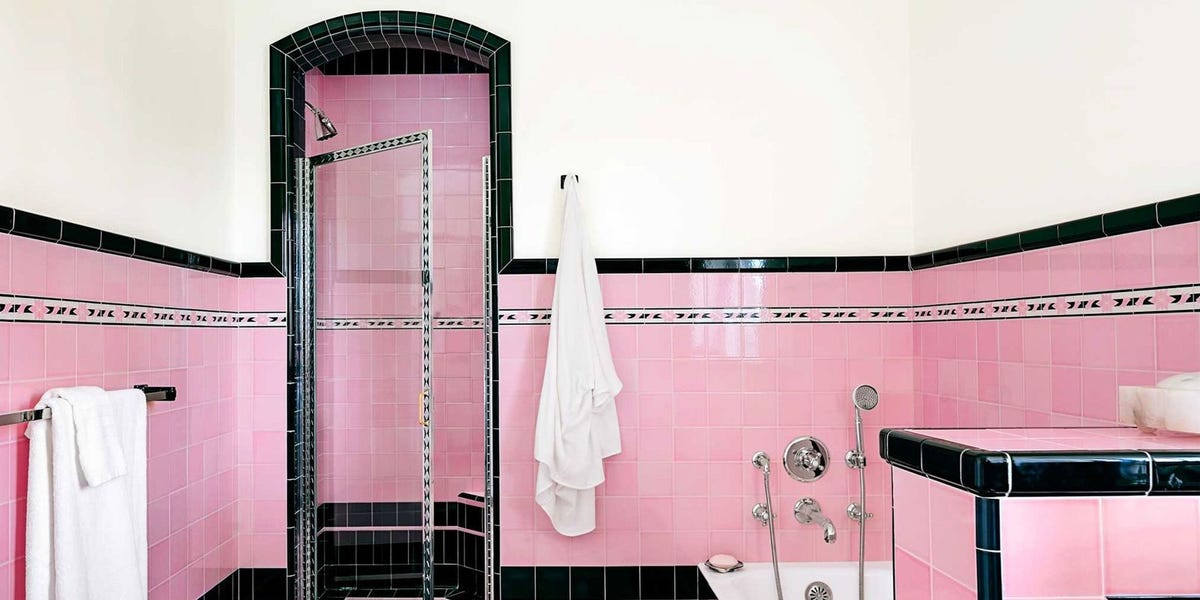 Bathroom With Colorful Tile 1930s Design - 1930s Bathroom Tile Bathroom With Colorful Tile 1930s Design - 1930s Bathroom Tile
