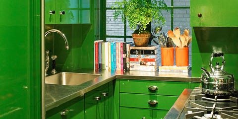 bold color in small spaces small space paint colors