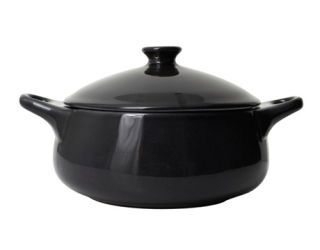 black shiny baking pot