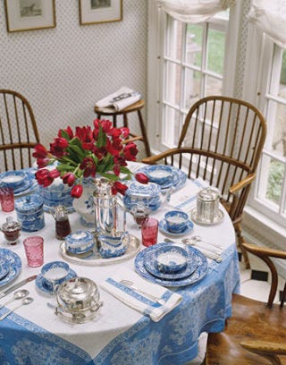 New Romantic Breakfast Nook