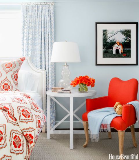 Featured image of post Orange Bedroom Accents - Using orange accents brings some much needed liveliness visually to a setting that otherwise orange cushions and an odd chair or two can also cheer up a dull bedroom setting with ease.