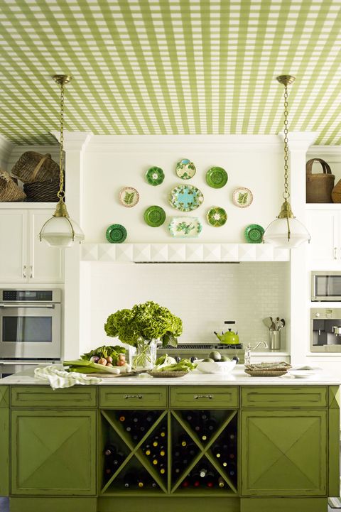 yeşil şemsiye tavanlı mutfak