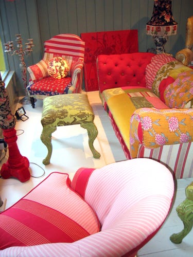 Interior design, Room, Textile, Furniture, Red, Pink, Cushion, Interior design, Pillow, Living room, 