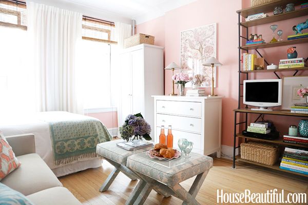 6 Small-Space Tips to Steal From Studio Apartments