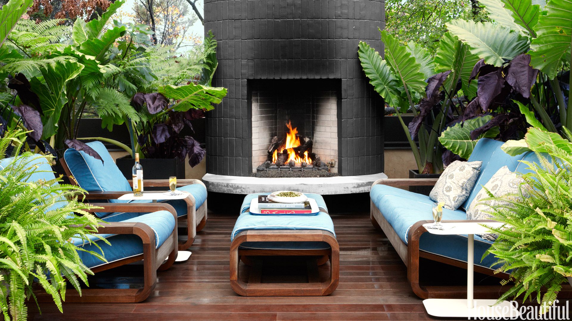 22 Outdoor Fireplaces That Will Keep You Warm All Night Outdoor