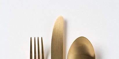 The 15 Metallic Accessories You Need To Create The Perfect Thanksgiving Tablescape