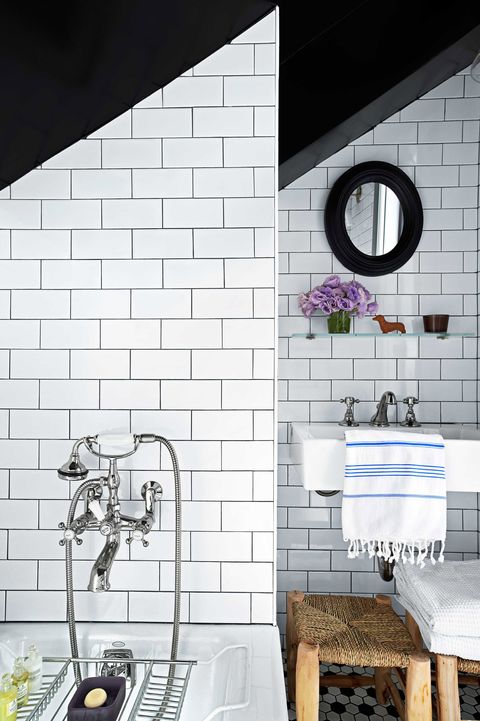 15 Best Subway Tile Bathroom Designs in 2022 - Subway Tile Ideas For ...