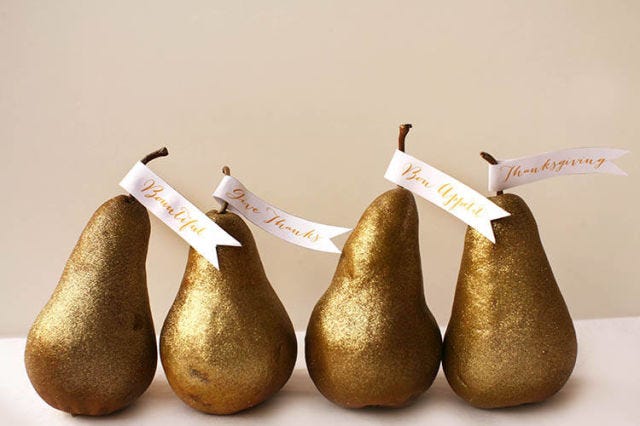 Gilded pears - from Freutcake - click for the tutorial thanksgiving table ideas