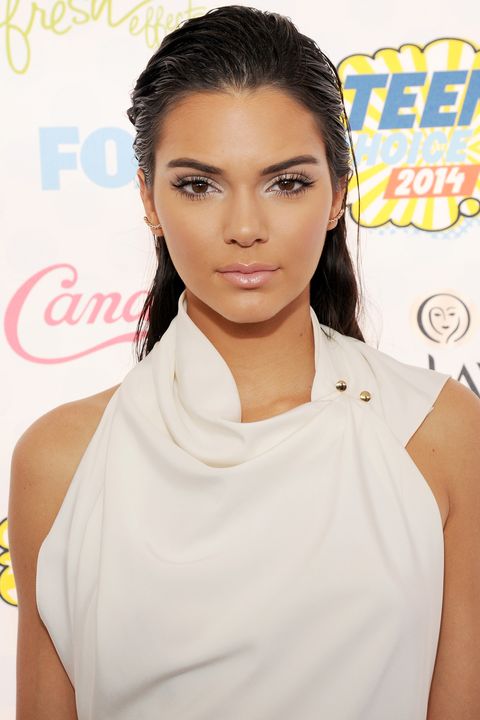 LOS ANGELES, CA - AUGUST 10:  TV personality Kendall Jenner attends FOX's 2014 Teen Choice Awards at The Shrine Auditorium on August 10, 2014 in Los Angeles, California.  (Photo by Kevin Mazur/WireImage)