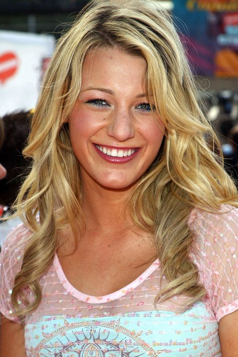arrives at the 18th Annual Kids Choice Awards at UCLA's Pauley Pavillion on April 2, 2005 in Westwood, California.
