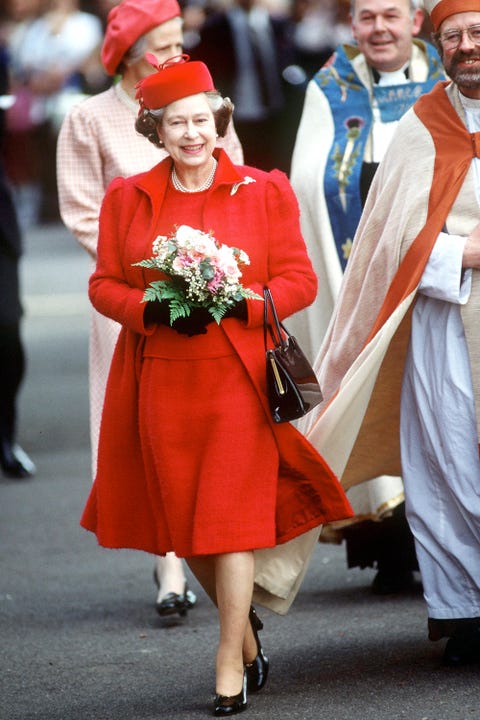 hbz-queen-elizabeth-2-1989-52099516_1.jpg