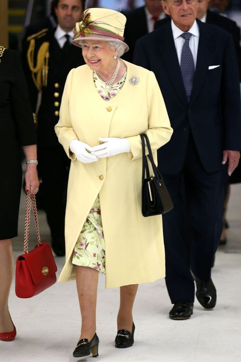 GLASGOW, UNITED KINGDOM - JULY 2: Queen Elizabeth II and Prince Philip, Duke of Edinburgh visit the Emirates Arena and the Sir Chris Hoy Velodrome in Glasgow as they view venues for the upcoming Commonwealth Games on July 2, 2014 in Glasgow, Scotland, United Kingdom. (Photo by Andrew Milligan - WPA Pool/Getty Images)