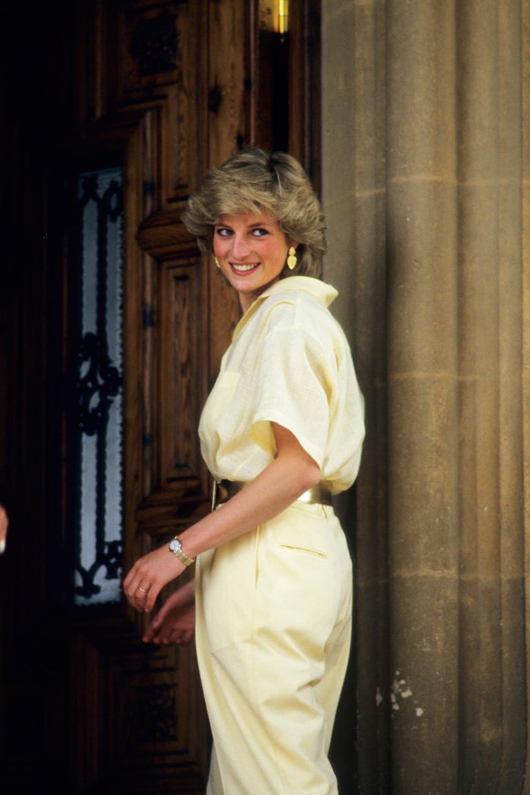diana, princess of wales on holiday in majorca, spain on august 10, 1987. (photo by georges dekeerle/getty images)