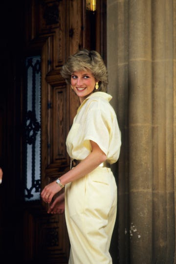 diana, princess of wales on holiday in majorca, spain on august 10, 1987. (photo by georges dekeerle/getty images)
