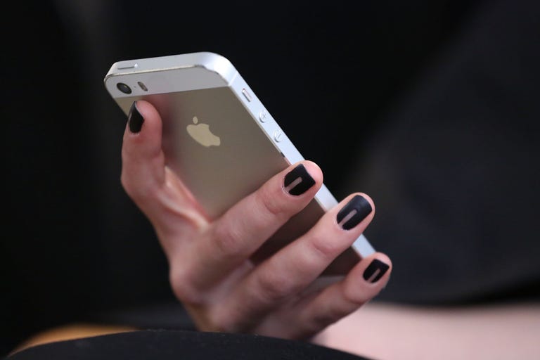 10 Things You Didn't Realize Were Draining Your Phone Battery