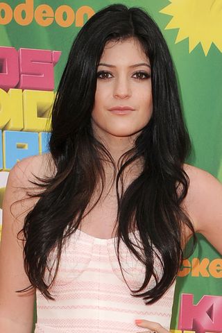 LOS ANGELES, CA - Huhtikuu 02: TV-persoona Kylie Jenner saapuu Nickelodeonin 24.vuotuiseen Kids' Choice Awards-gaalaan Galen Centeriin 2. huhtikuuta, 2011 Los Angelesissa, Kaliforniassa. (Kuva: Steve Granitz/WireImage) * * * paikallinen Kuvateksti * * * Kylie Jenner's 24th Annual Kids' Choice Awards at Galen Center on April 2, 2011 in Los Angeles, California. (Photo by Steve Granitz/WireImage) *** Local Caption *** Kylie Jenner