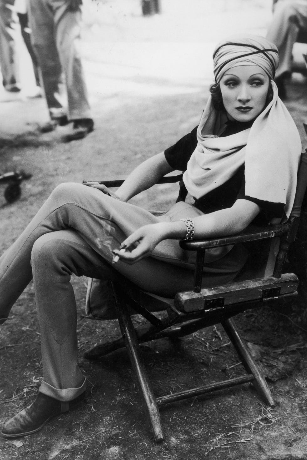 1936