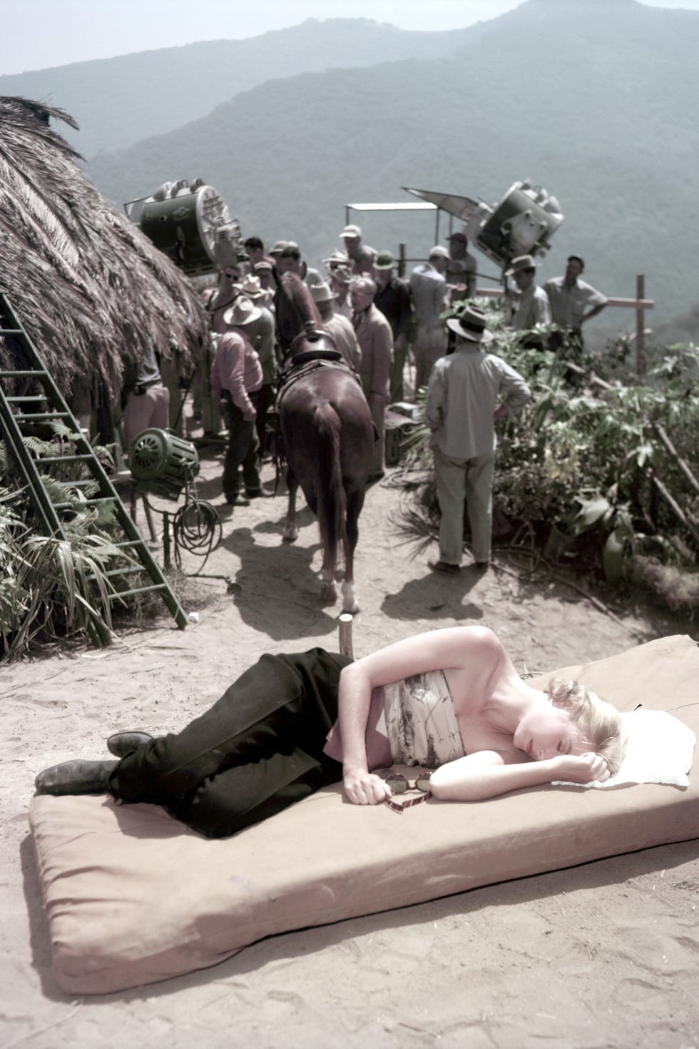 1953