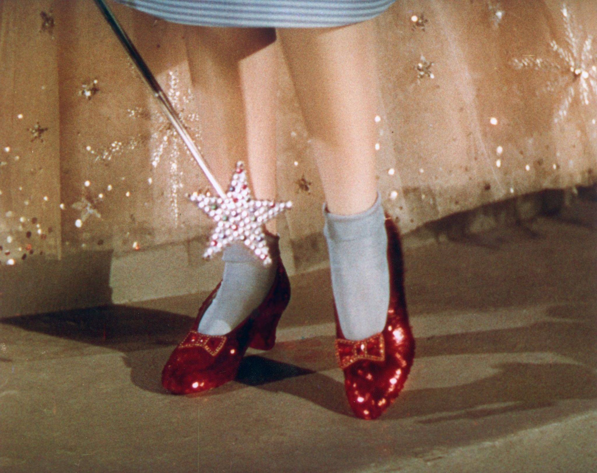 Woman Offers $1 Million Reward For Stolen Ruby Slippers - Reward For ...