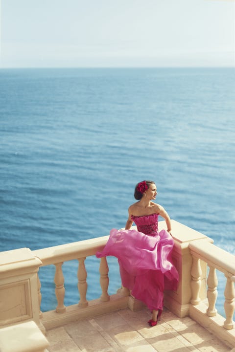 Buena Vistas <p><strong>Giorgio Armani </strong>dress, price upon request, 212-988-9191; <strong>Harry Winston</strong> earrings, price upon request, 212-399-1000; <strong>Beyond Skin</strong> shoes, 0, <a target="_blank" href="http://www.beyondskin.co.uk">beyondskin.co.uk</a>. </p> <p><strong>BEAUTY BAZAAR</strong>: Finish off a chic 'do with a spritz of <strong>Dior</strong> Miss Dior Hair Mist, , <a target="_blank" href="http://www.dior.com/beauty/en_us/fragrance-and-beauty/fragrance/womens-fragrance/miss-dior/pr-missdiorfpl-y0016000_f001600009-hair-mist.html?utm_source=google&utm_medium=googleshopping&utm_campaign=diorcom&gclid=CjwKEAjwzuisBRClgJnI4_a96zwSJACAEZKexbNnYJDQsOCB7Ll5BWv4auvK3Cv4k3y6WndXD7wAFhoCdzfw_wcB">dior.com</a>.</p>