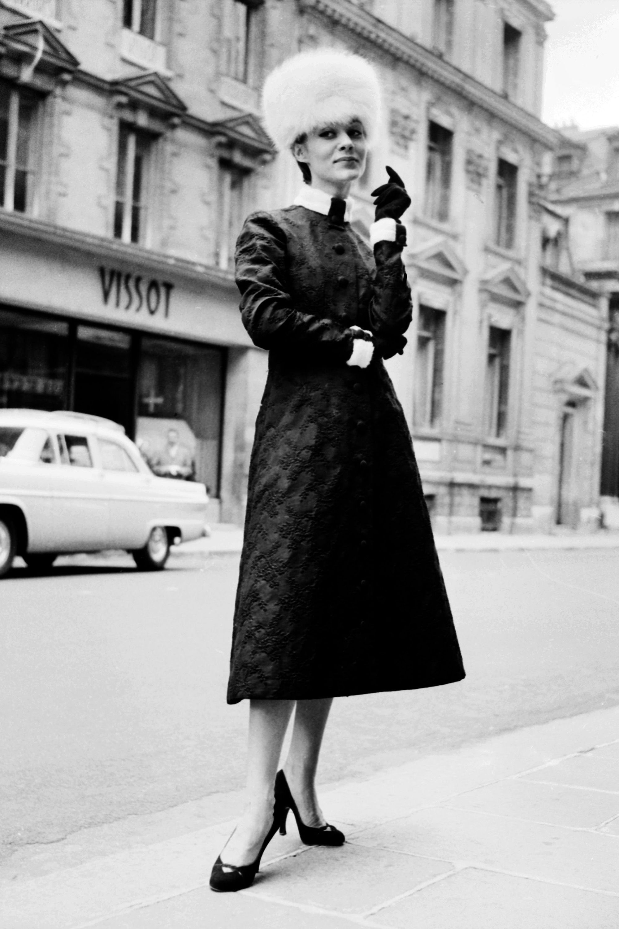 Vintage Paris Street Style Photos Vintage Street Style Fashion