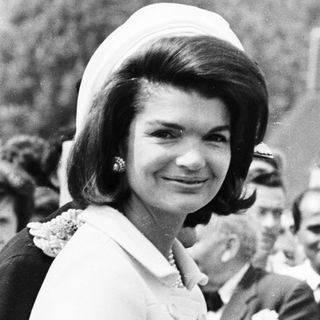 Iconic Jackie Kennedy Fashion Pictures - Style Photos of Jackie O