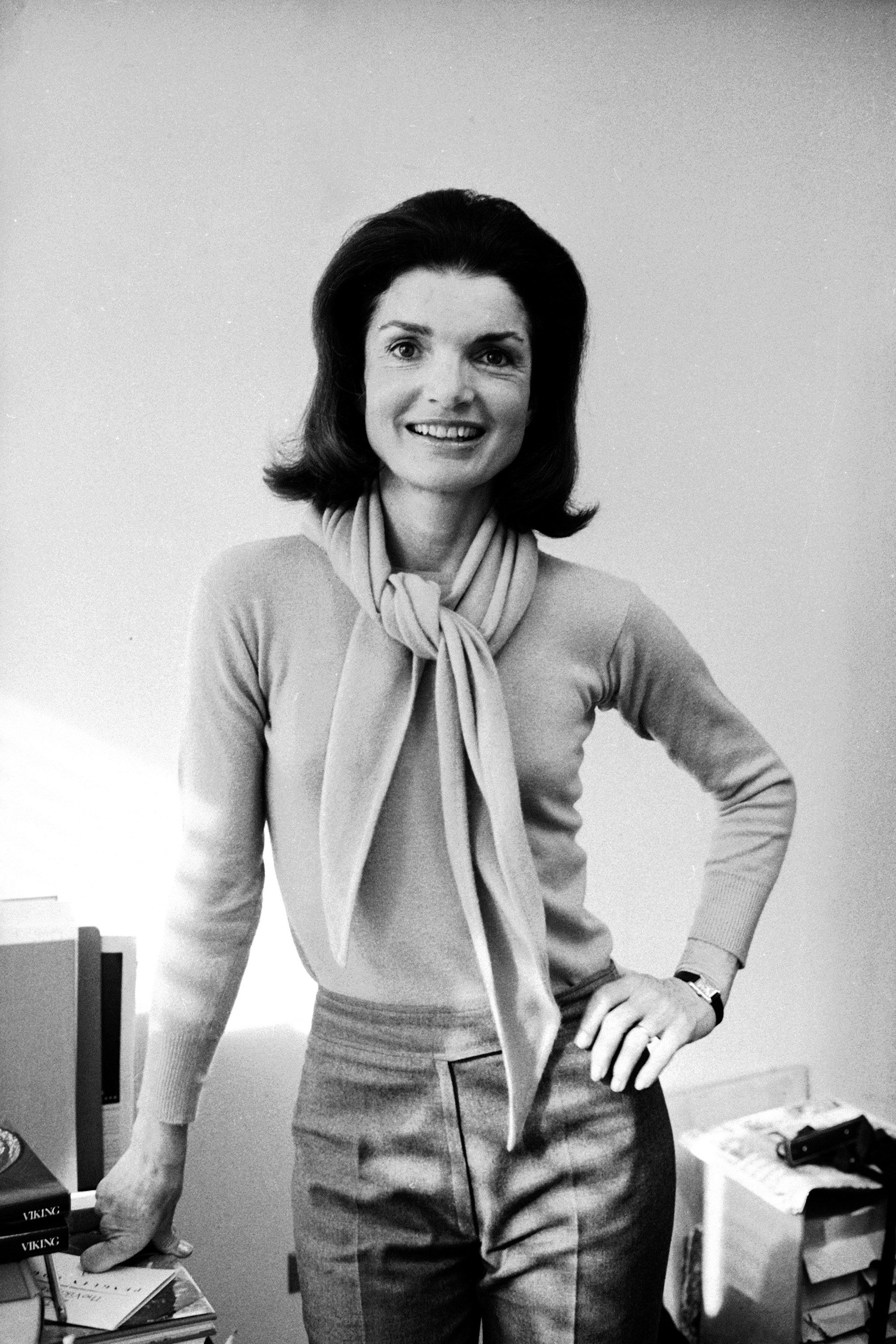 Iconic Jackie Kennedy Fashion Pictures - Style Photos of Jackie O