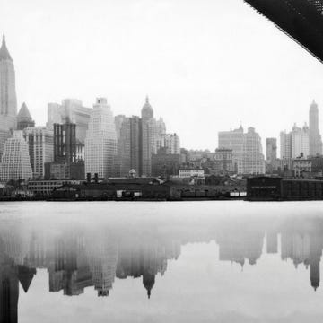 Cityscape, City, Skyline, Metropolis, Metropolitan area, Reflection, White, Black-and-white, Skyscraper, Human settlement, 