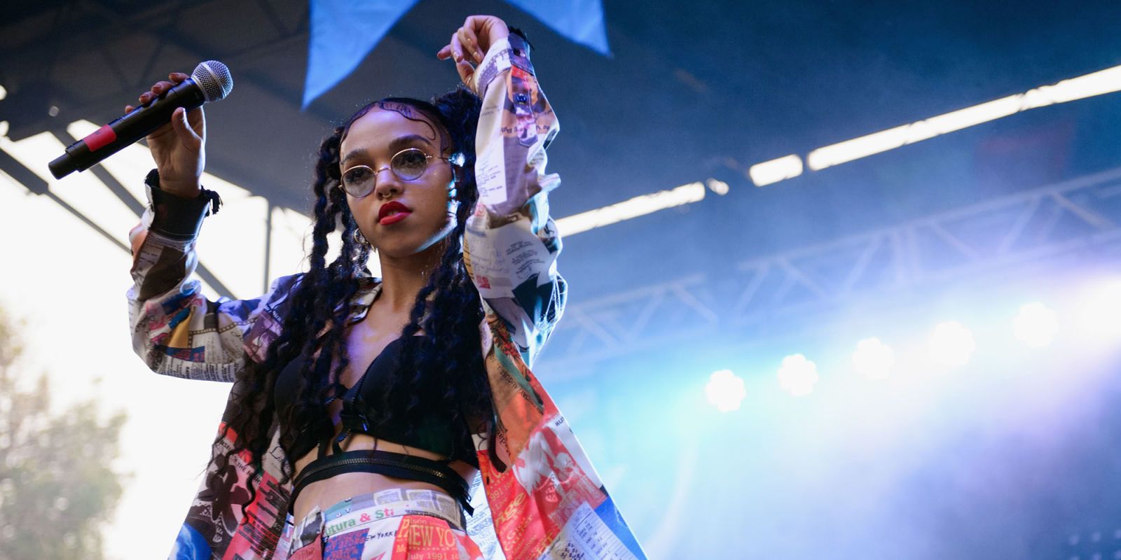 FKA Twigs Performs A Cover Of Sia's "Elastic Heart"- FKA Twigs Covers ...