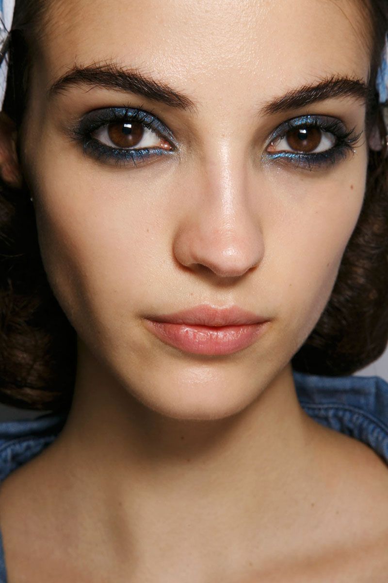 Buy Beauty spring trend blue eye makeup picture trends Buy Beauty spring trend blue eye makeup pictures trends