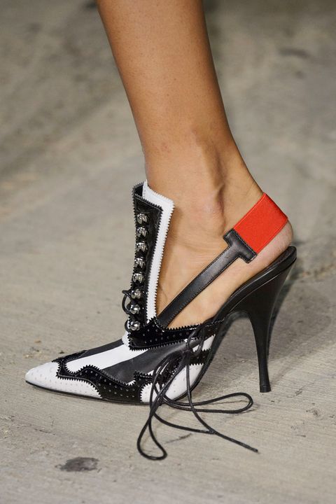 hbz-ss2016-trends-shoes-western-givenchy-clp-v-rs16-5563.jpg