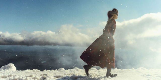 Winter, Standing, People in nature, Dress, People on beach, Snow, Day dress, One-piece garment, Star, Ice cap, 