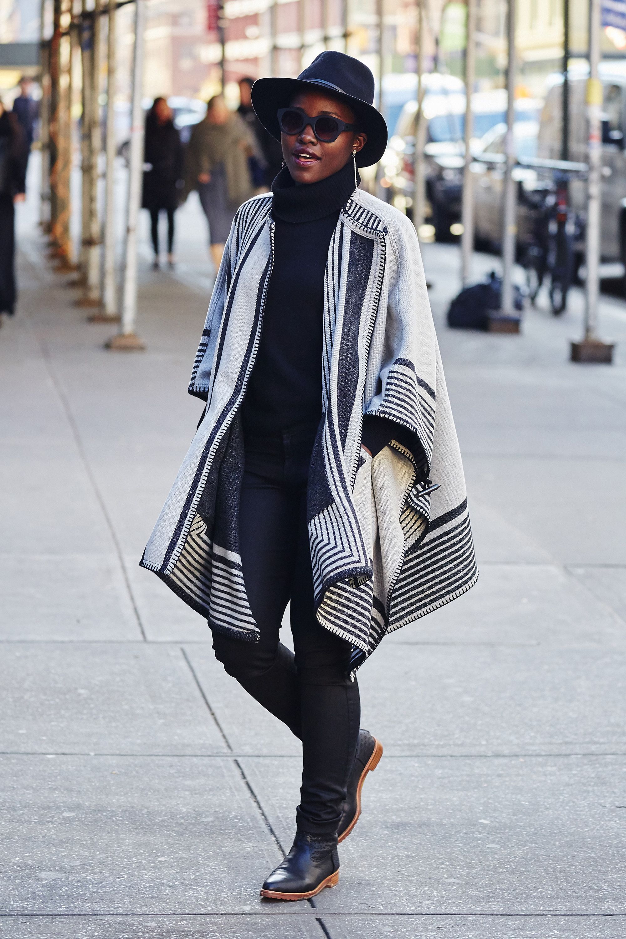 styling turtleneck sweater