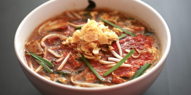 Food, Cuisine, Soup, Ingredient, Dish, Recipe, Condiment, Bowl, Cooking, Meat, 
