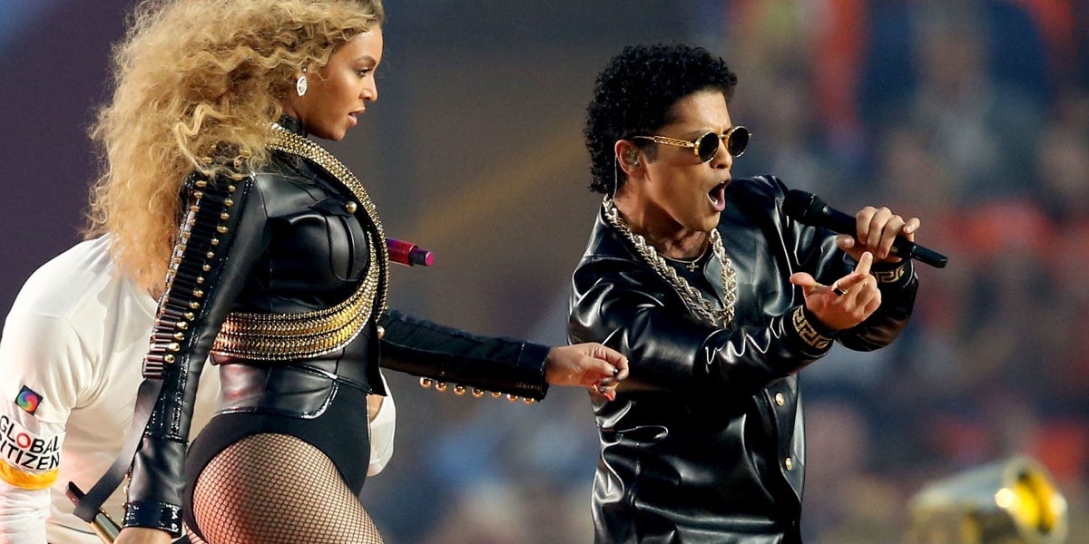 super bowl halftime bruno mars and beyonce