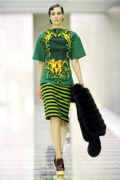 <p>The Prada Spring 2011 runway celebrated the primate—and its companion fruit the banana. </p>
