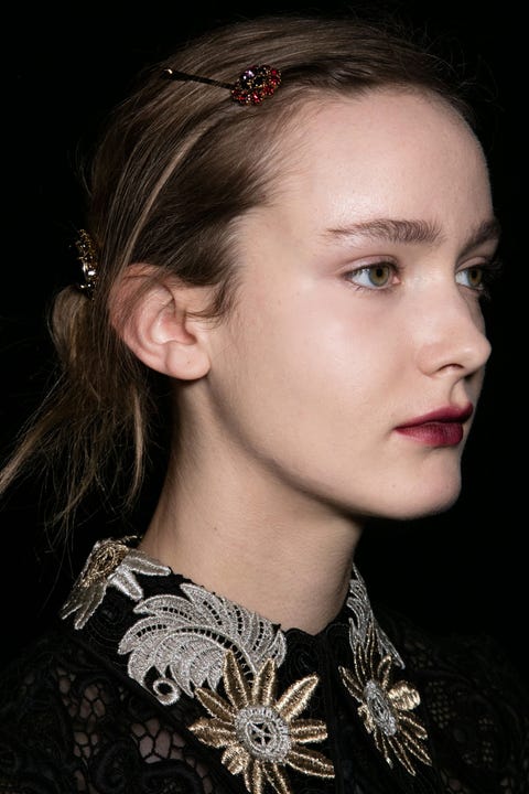 The Best Beauty Looks from London and Milan Fall 2016 - Runway Hair and ...