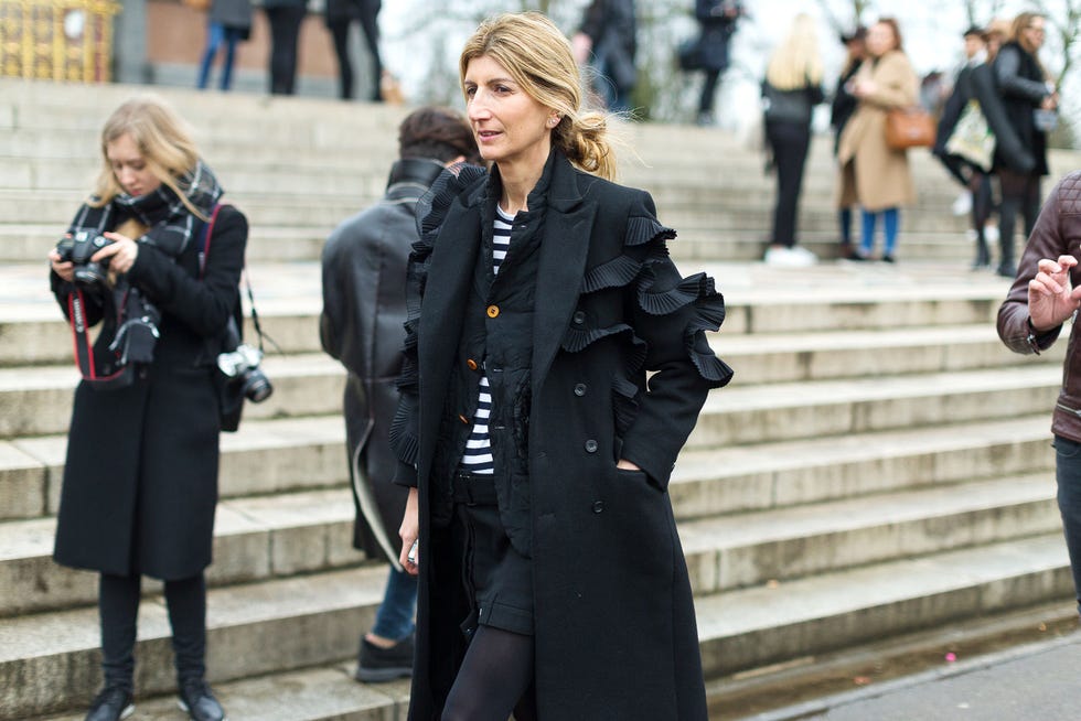 Coat, Standing, Outerwear, Street, Style, Street fashion, Overcoat, Jacket, Fashion, Blazer, 