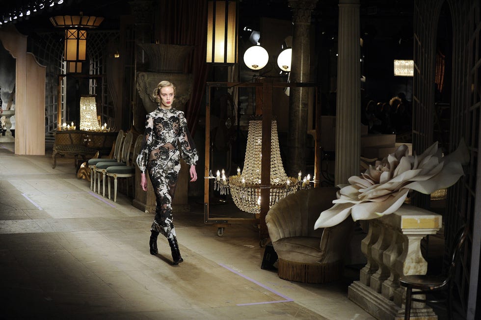 Lighting, Style, Dress, Street fashion, Light fixture, Boot, Fashion design, Lamp, Natural material, Haute couture, 