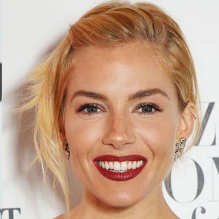 10 Styles for Growing Out Your Bangs - Hair Ideas for Bangs 10 Styles for Growing Out Your Bangs - Hair Ideas for Bangs