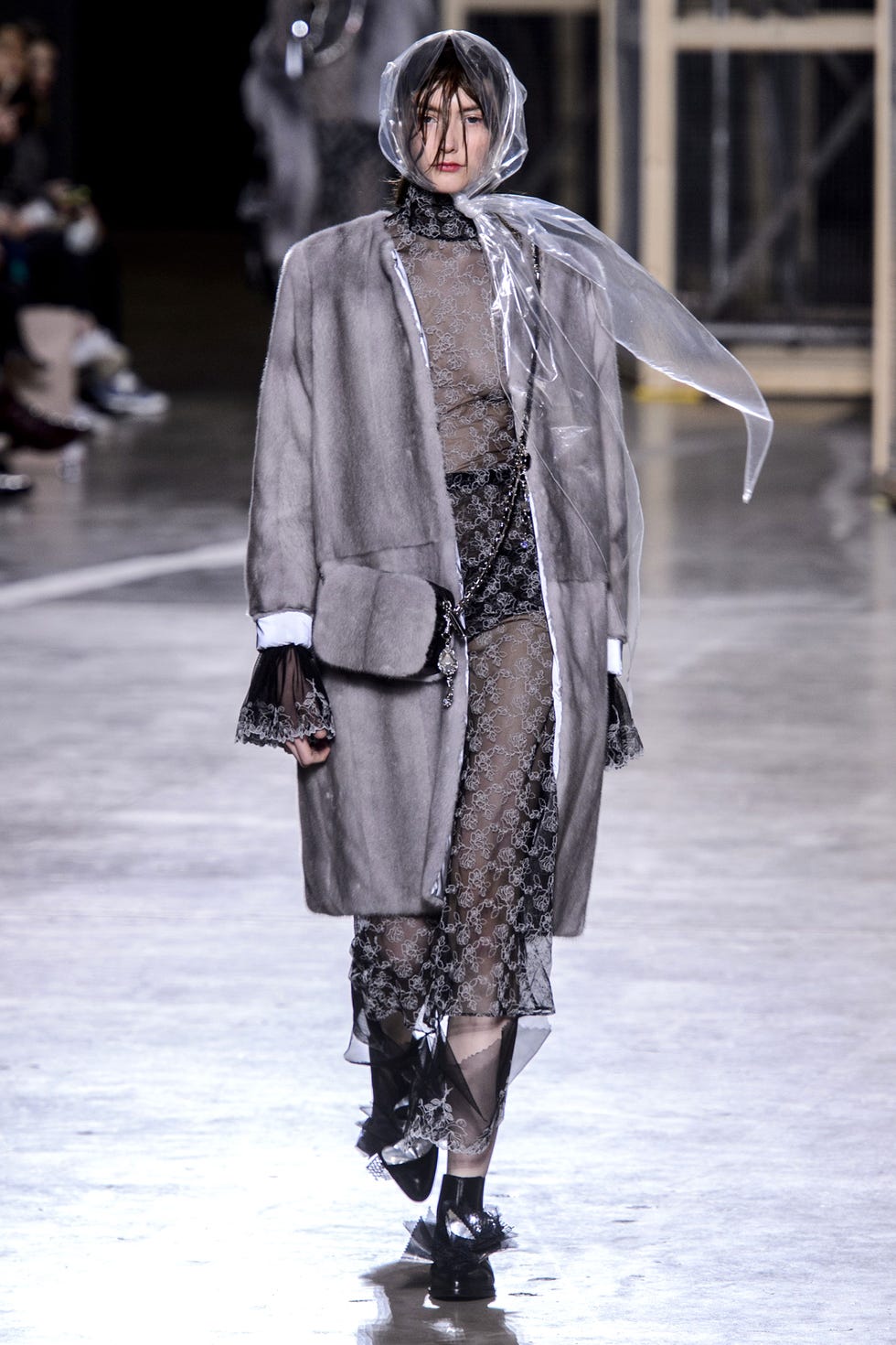 Winter, Fashion show, Runway, Outerwear, Style, Fashion model, Street fashion, Fashion, Jacket, Costume design, Winter, Fashion show, Runway, Outerwear, Style, Fashion model, Street fashion, Fashion, Jacket, Costume design,