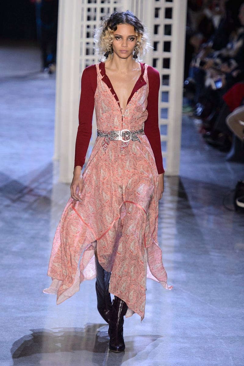 Fashion show, Runway, Style, Dress, Fashion model, Jewellery, Fashion, Waist, Model, Street fashion, 
