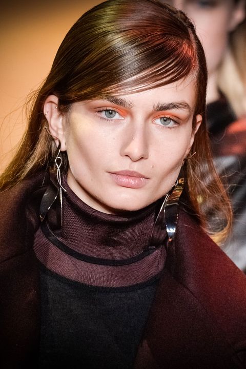 The Best Beauty Looks at Paris Fashion Week Fall 2016 - Runway Hair and ...
