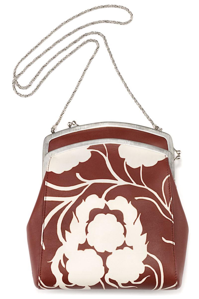 Product, White, Style, Pattern, Earrings, Metal, Maroon, Chain, Design, Shoulder bag, 