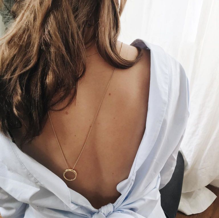 Shoulder, Neck, Chest, Jewellery, Back, Body jewelry, Brown hair, Long hair, Locket, Throat, 