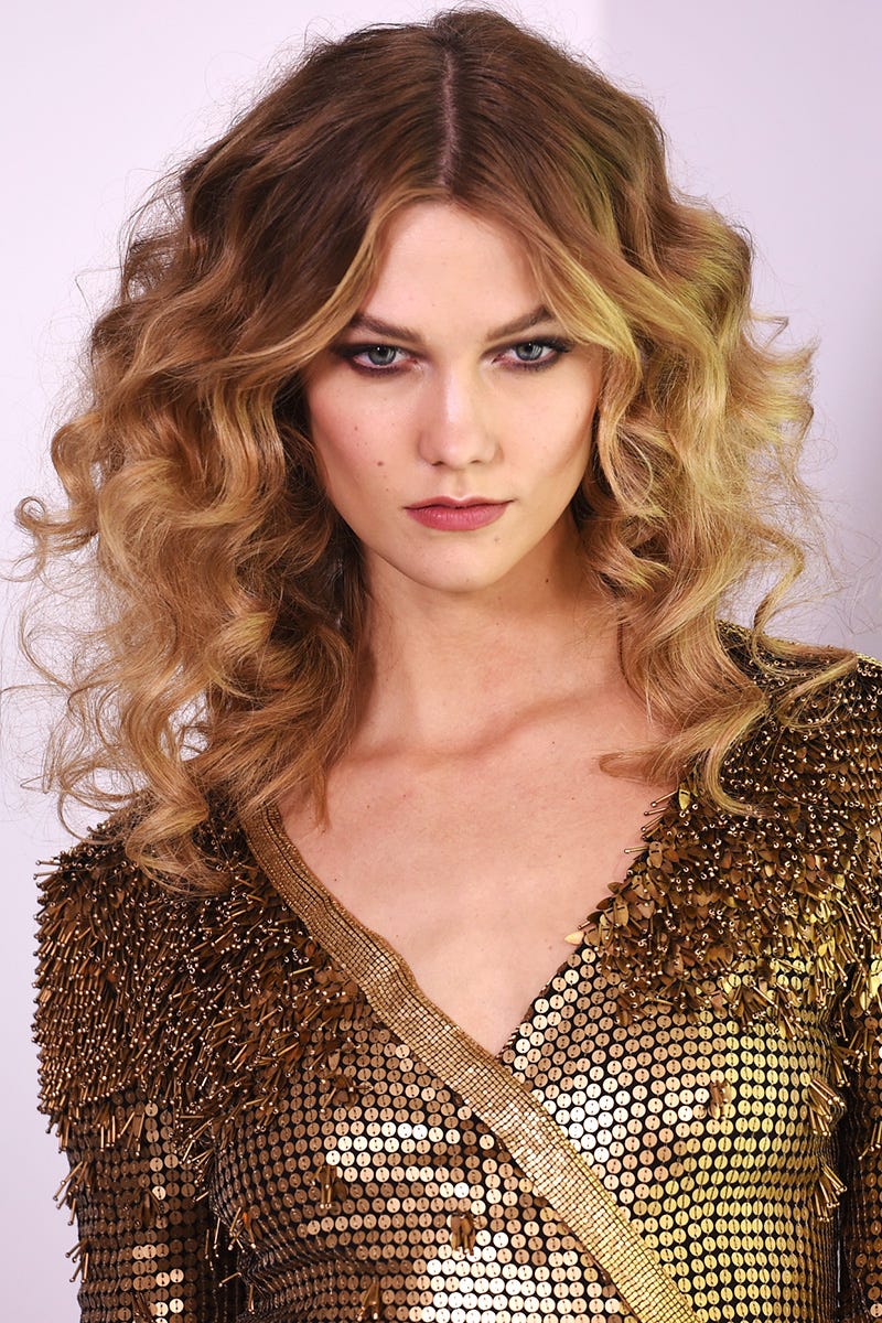 Lip, Brown, Hairstyle, Chin, Forehead, Eyebrow, Eyelash, Style, Fashion model, Beauty, 