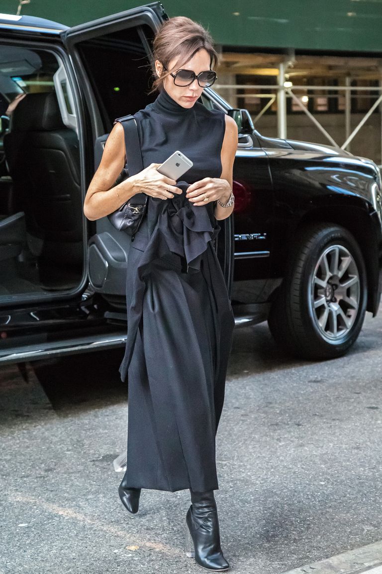 75 Victoria Beckham Looks Pictures Of Victoria Beckhams Style For